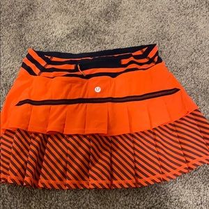 super cut flowy lulu skirt